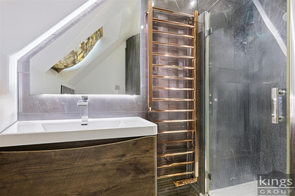 Images for Elsinge Road, Enfield