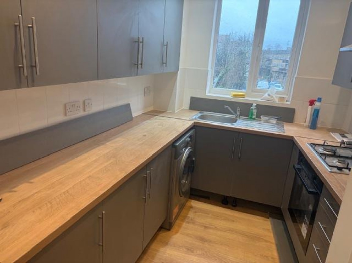 Images for Kendal Parade, Edmonton