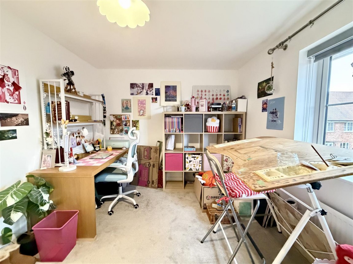 Images for Woodward Gardens, Sawbridgeworth