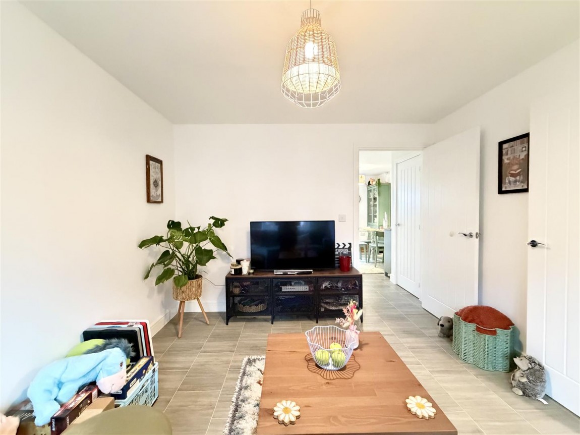 Images for Woodward Gardens, Sawbridgeworth