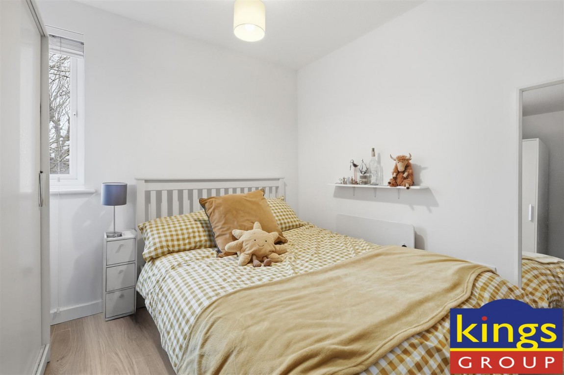 Images for Green Pond Close, London