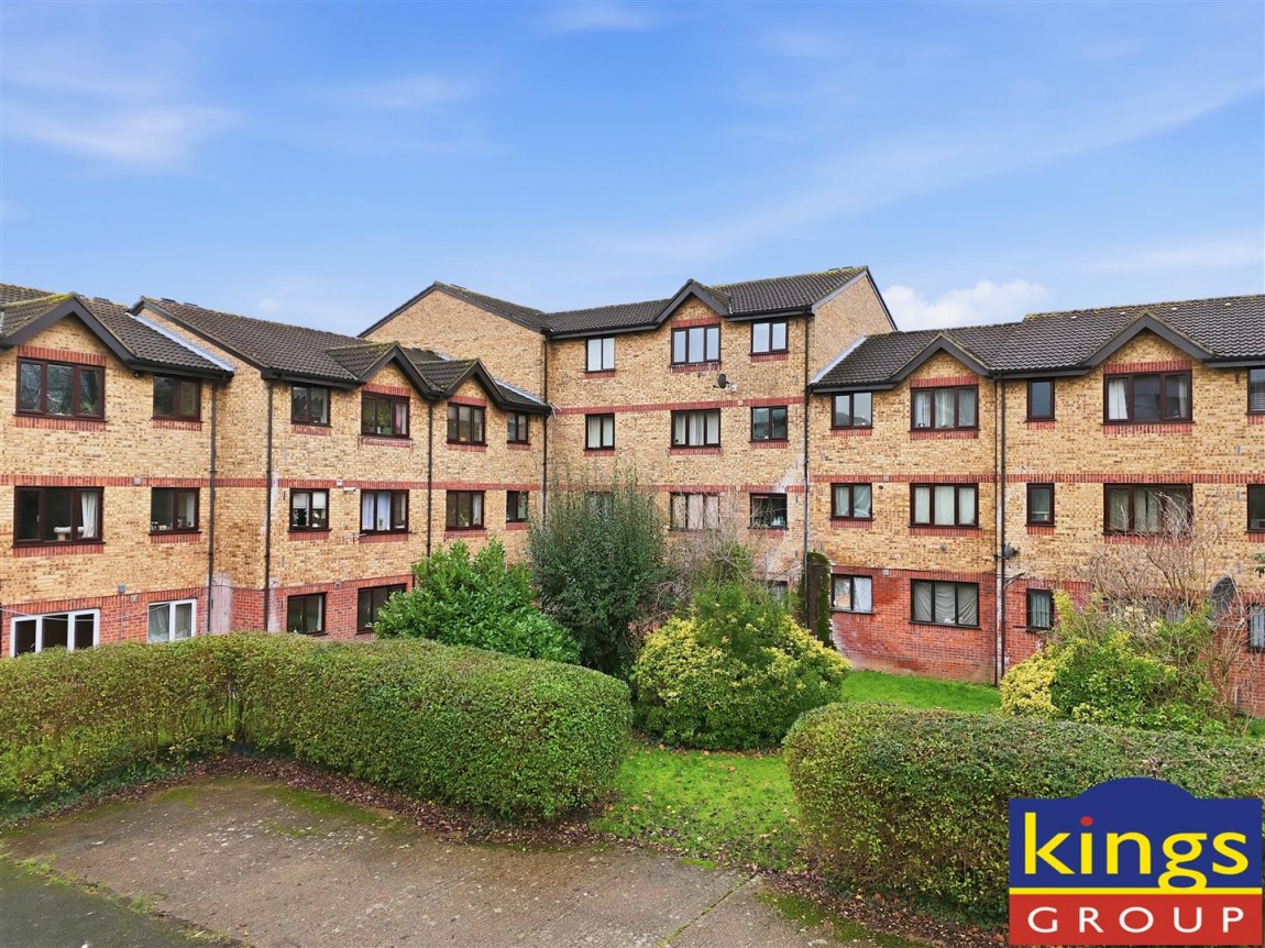 Images for Green Pond Close, London