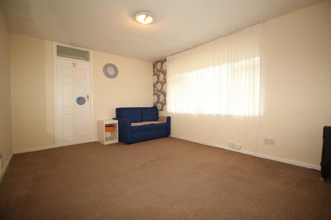 Images for Romsey Court, 75 London Road, Enfield