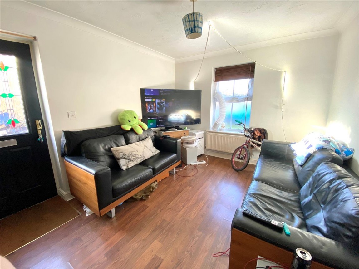 Images for Greenwich Way, Waltham Abbey