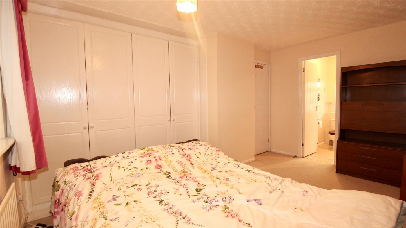 Images for Caldecot Avenue, Cheshunt, Waltham Cross