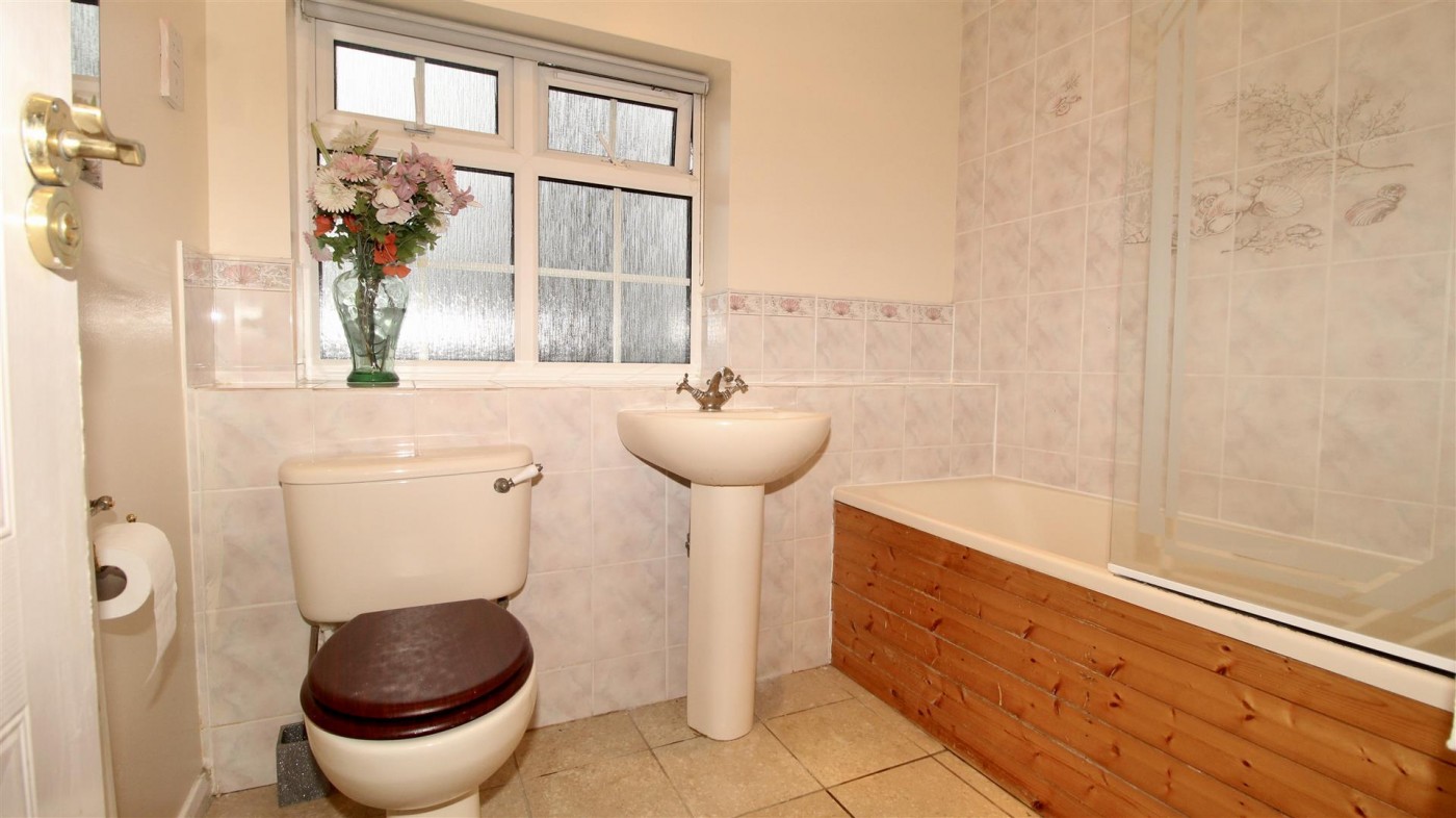 Images for Caldecot Avenue, Cheshunt, Waltham Cross