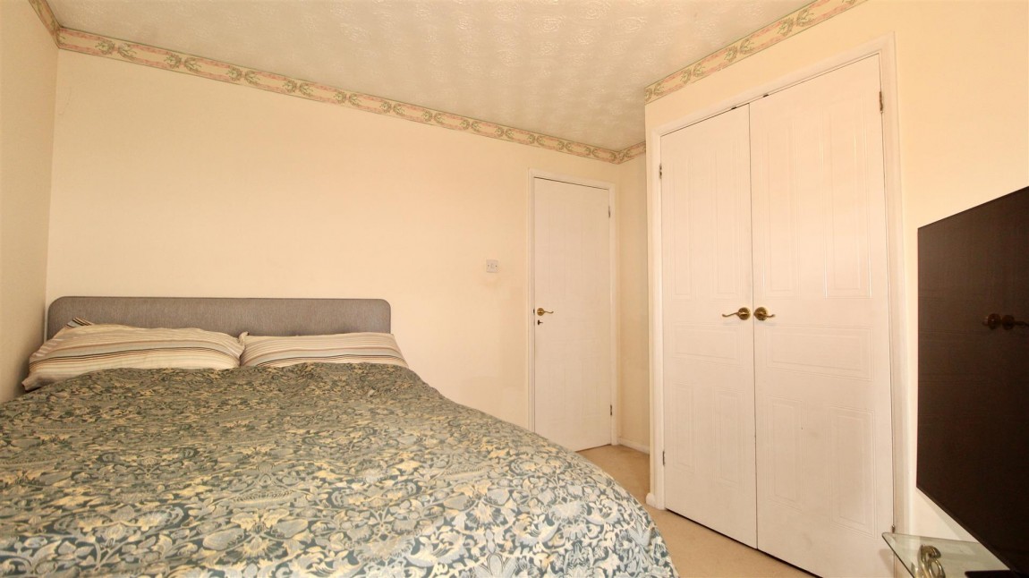 Images for Caldecot Avenue, Cheshunt, Waltham Cross