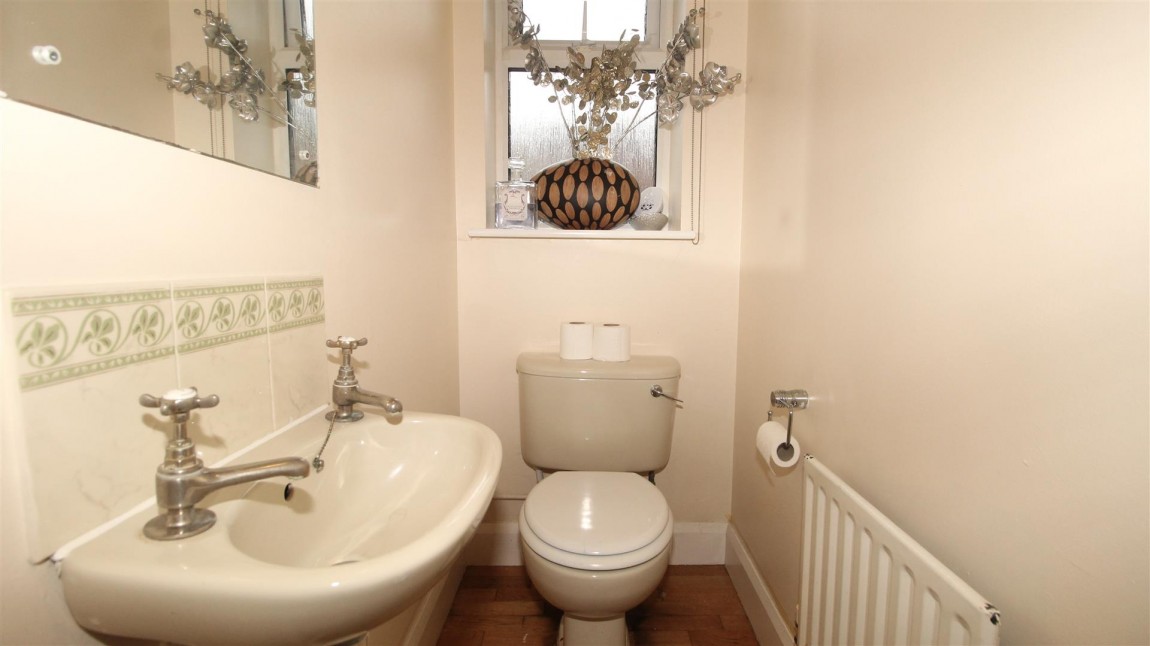 Images for Caldecot Avenue, Cheshunt, Waltham Cross