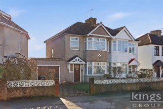 Boleyn Avenue, Enfield