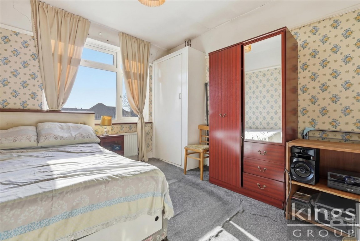 Images for Boleyn Avenue, Enfield