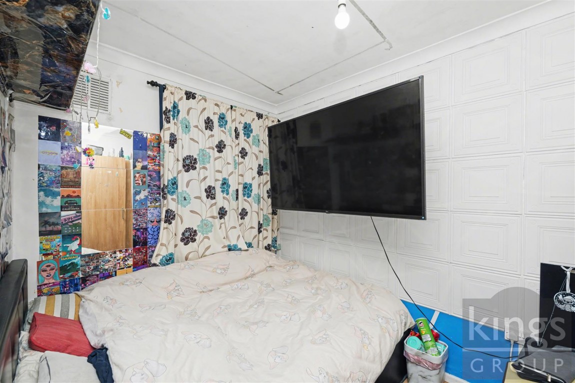 Images for The Dashes, Harlow