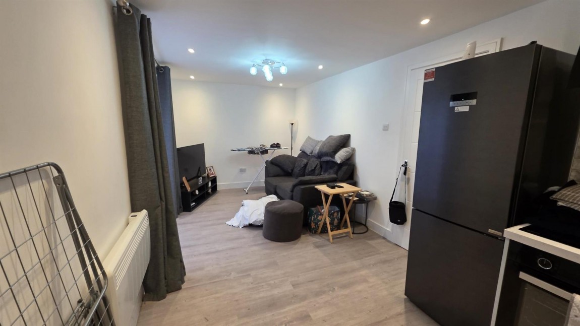 Images for Mandeville Court, London