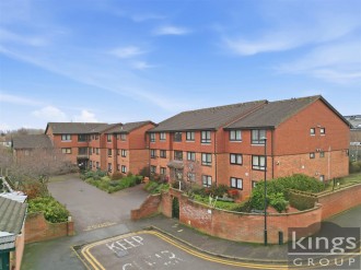 Holmleigh Court, Glyn Road