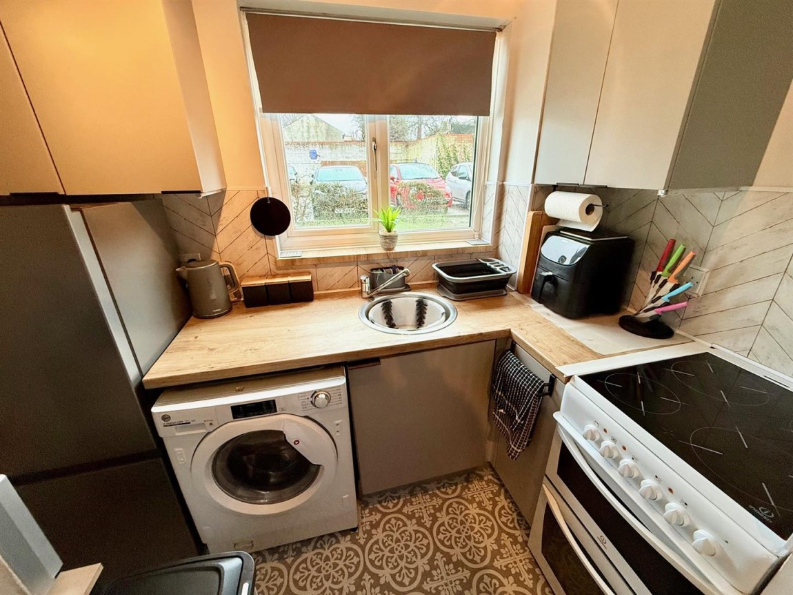 Images for Hall Lane, London