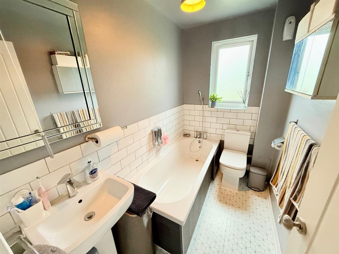 Images for Hall Lane, London