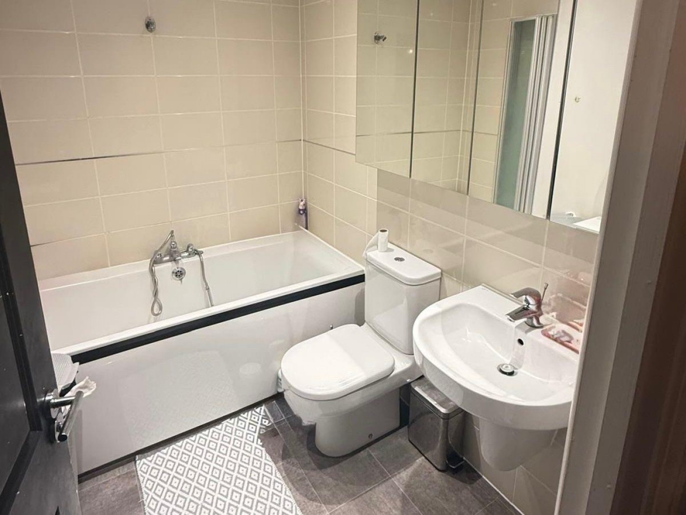 Images for Academia Avenue, Broxbourne