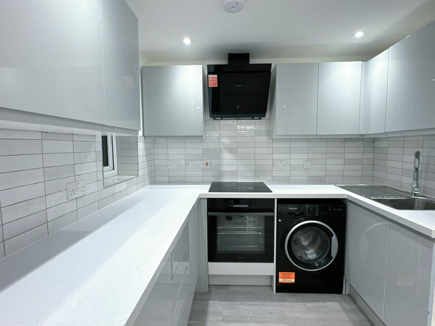 Images for Mandeville Court, London