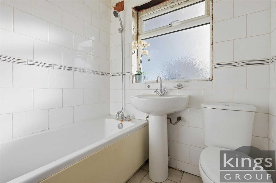 Images for Kenilworth Crescent, Enfield