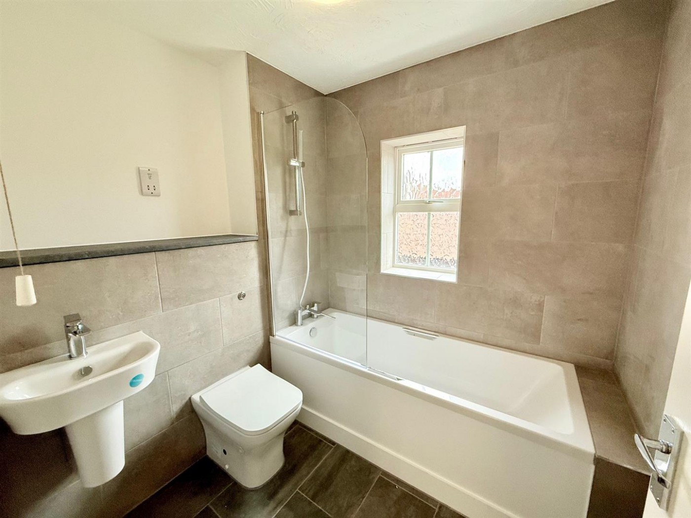 Images for Heather Gardens, Waltham Abbey