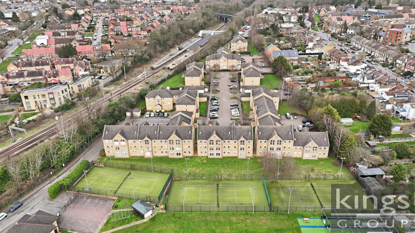 Images for Kirkland Drive, Enfield