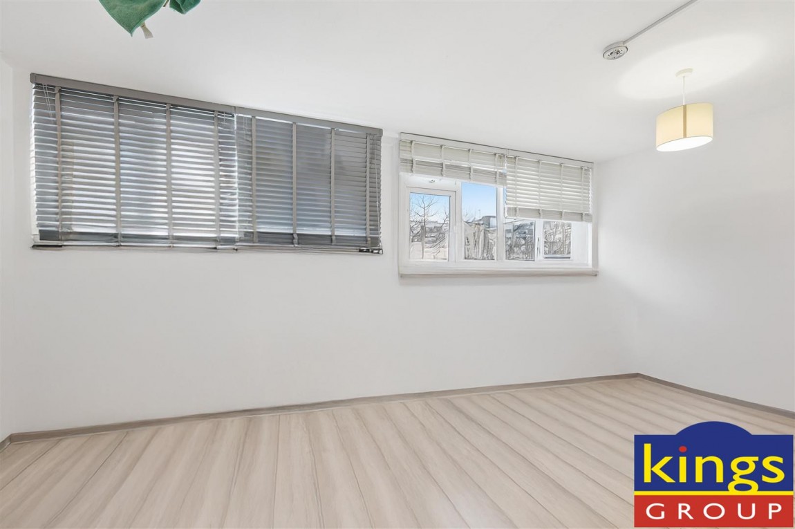 Images for 175a Wick road