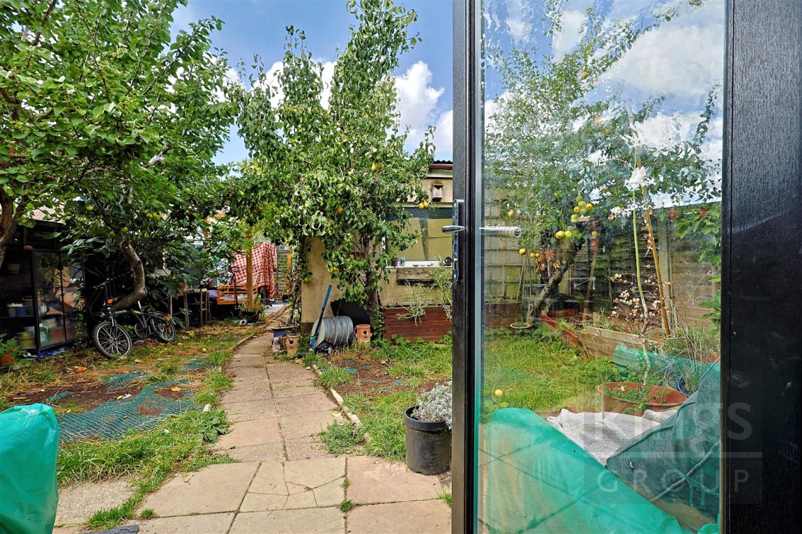 Images for The Downs, Harlow