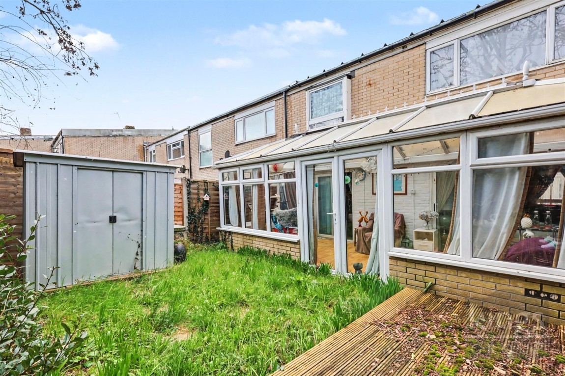 Images for Old Orchard, Harlow