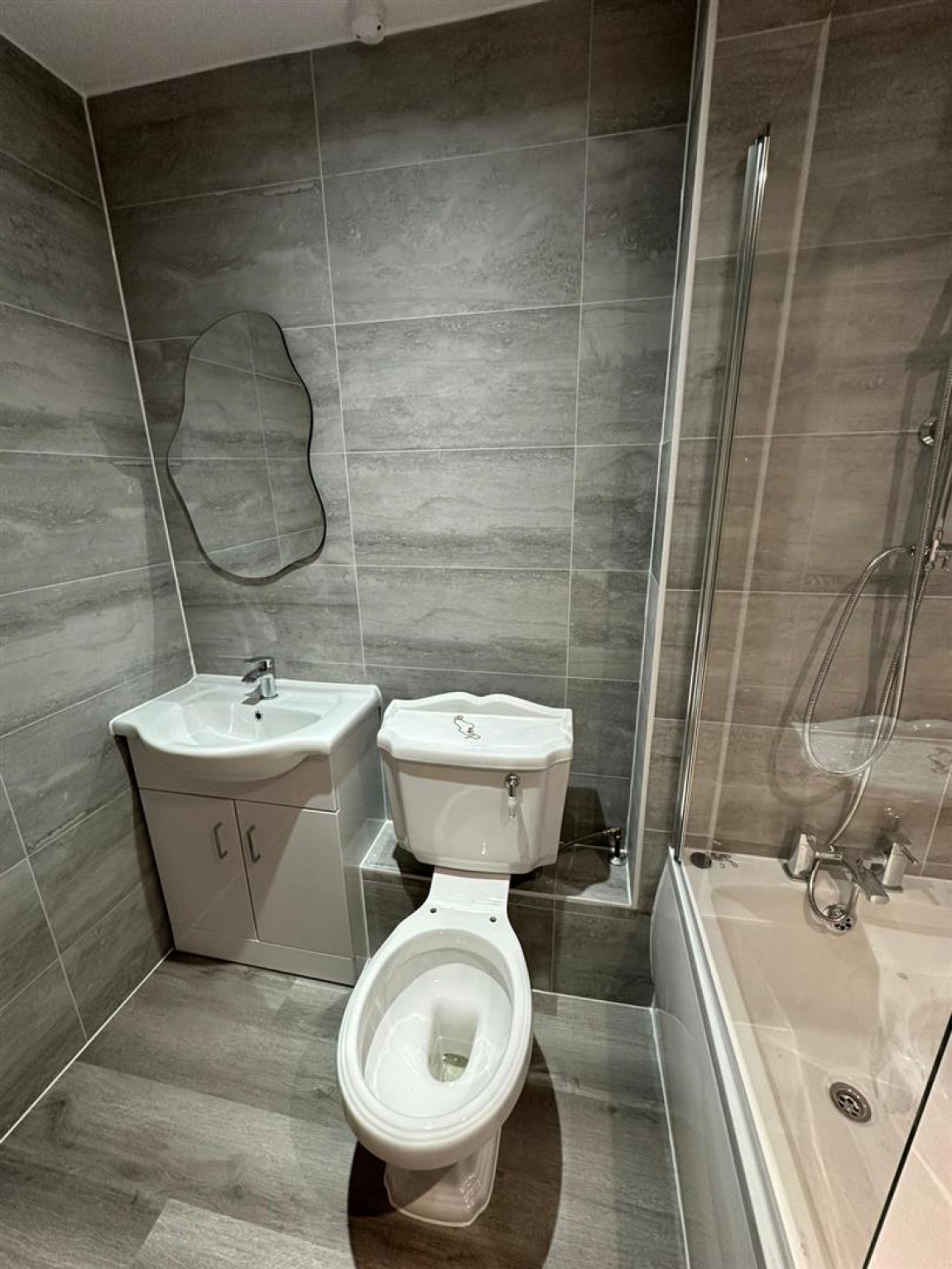 Images for Rowlheys Place, West Drayton