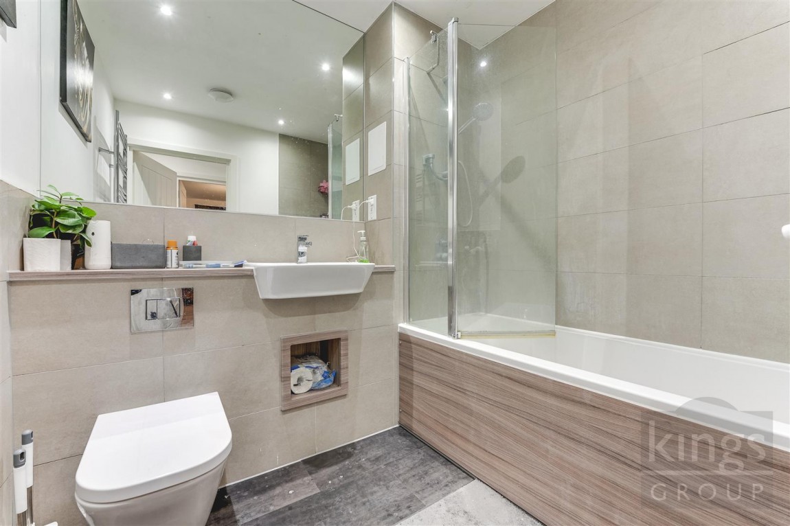 Images for Dealings Road, Newhall