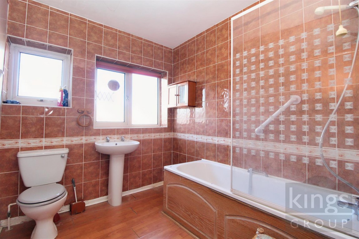 Images for Royal Avenue, Waltham Cross