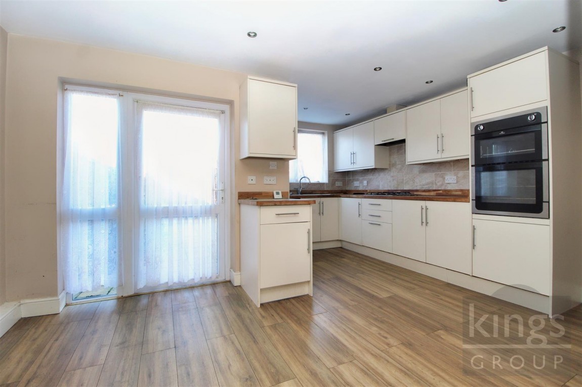 Images for Royal Avenue, Waltham Cross