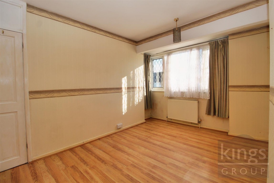 Images for Royal Avenue, Waltham Cross