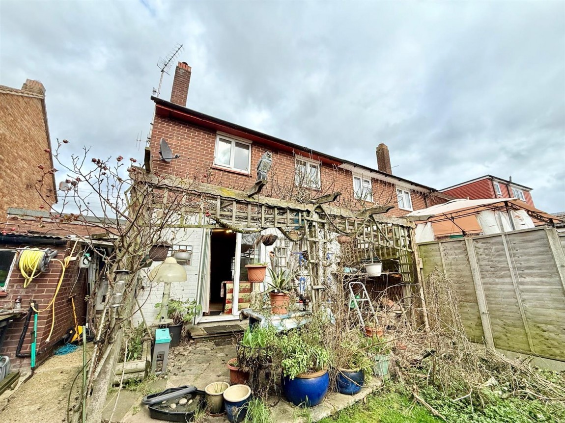 Images for Homefield, Waltham Abbey