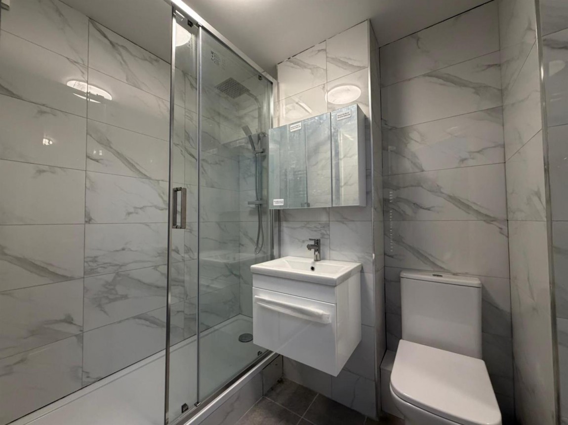 Images for Luther King Close, London