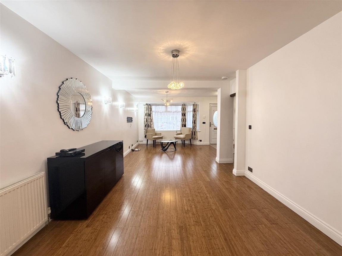 Images for Warren Close, London