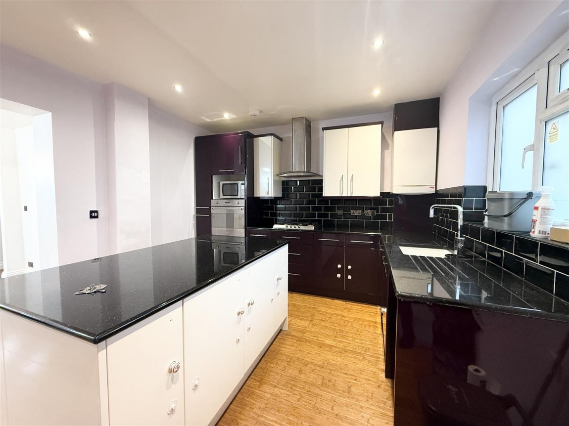 Images for Warren Close, London