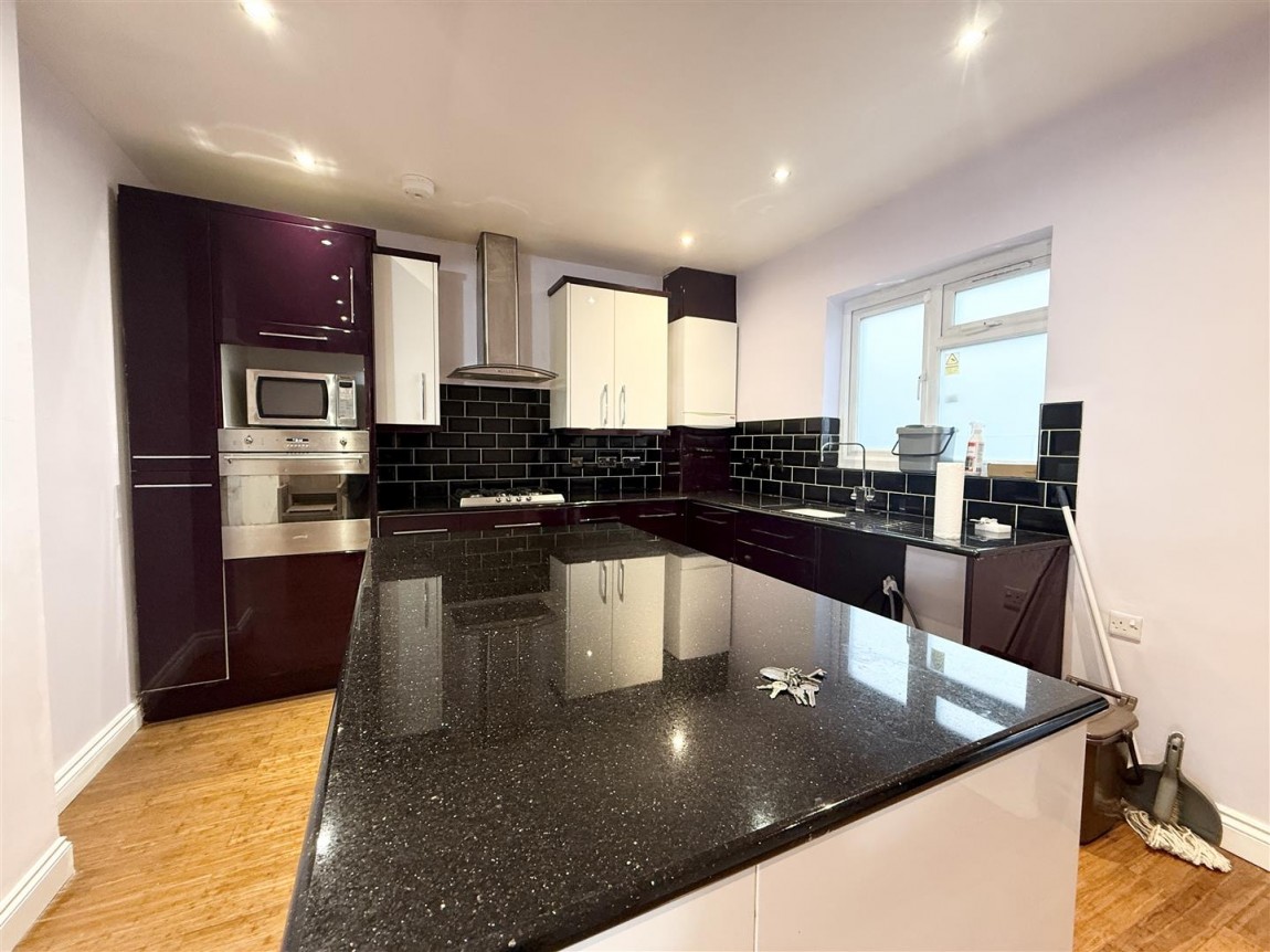 Images for Warren Close, London