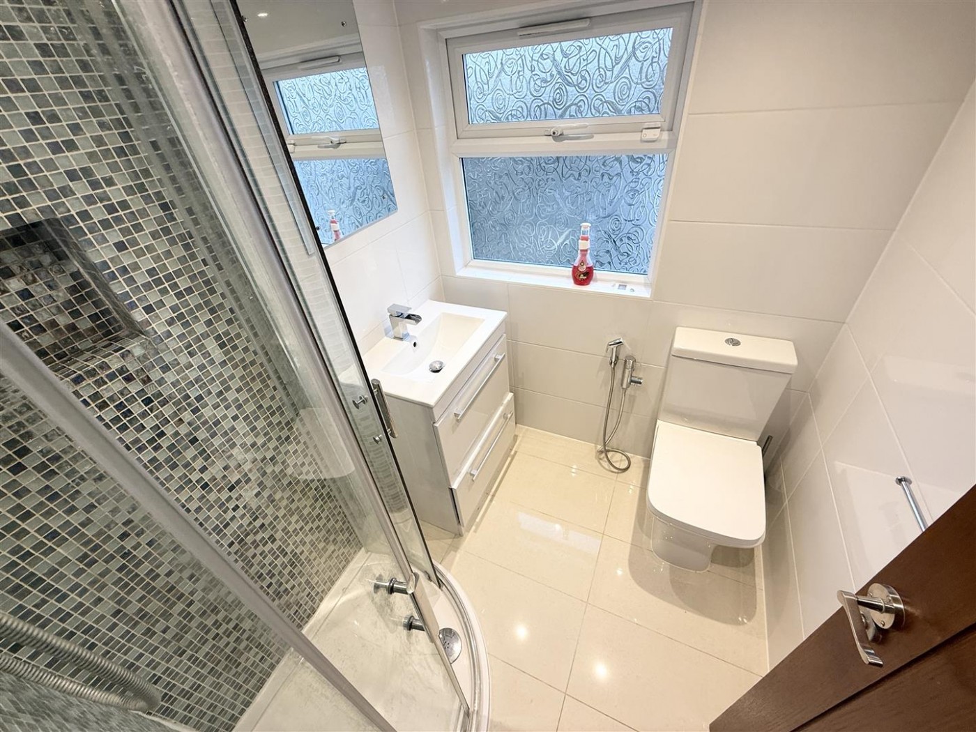 Images for Warren Close, London