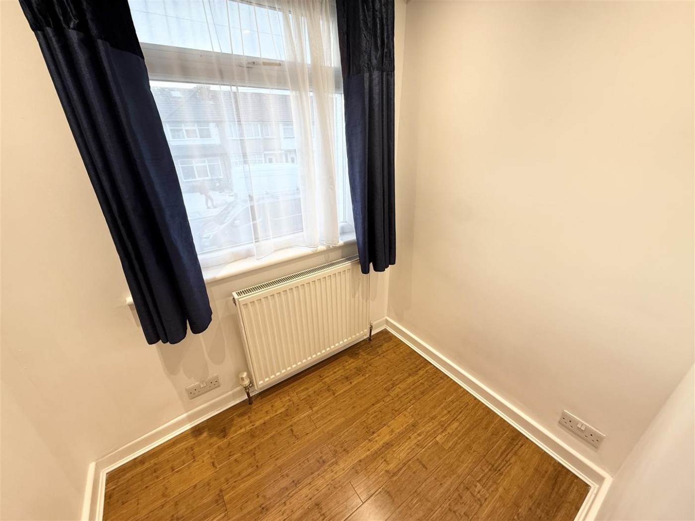 Images for Warren Close, London