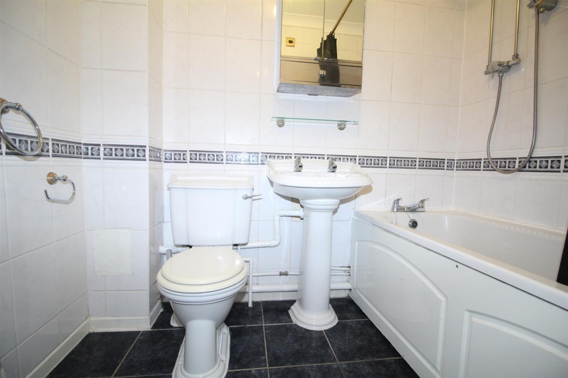 Images for Greenwich Court, Parkside, Waltham Cross