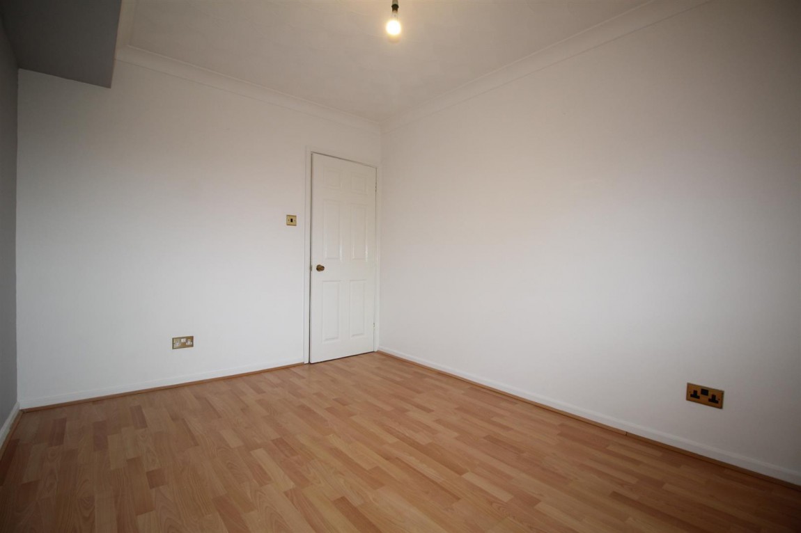 Images for Greenwich Court, Parkside, Waltham Cross