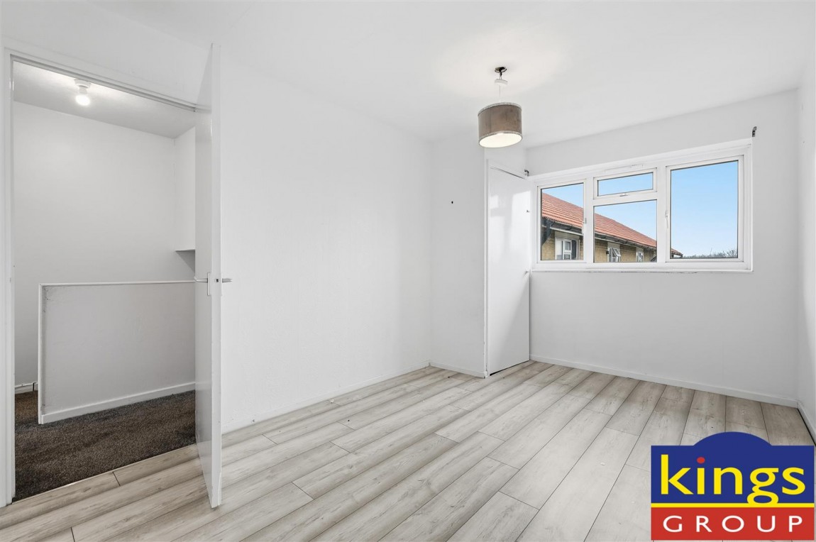 Images for West Close, Edmonton, N9