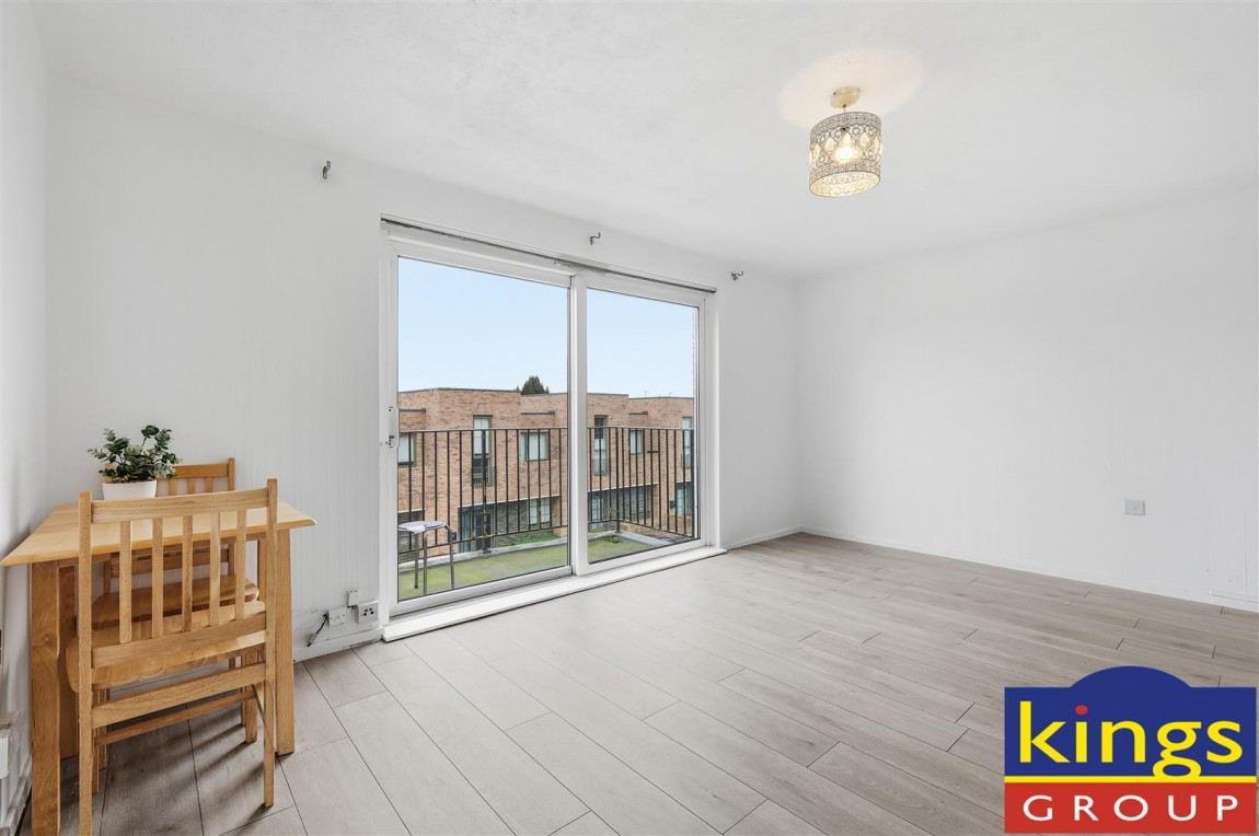 Images for West Close, Edmonton, N9