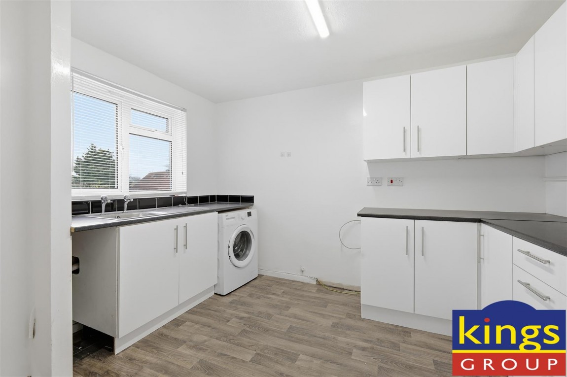 Images for West Close, Edmonton, N9