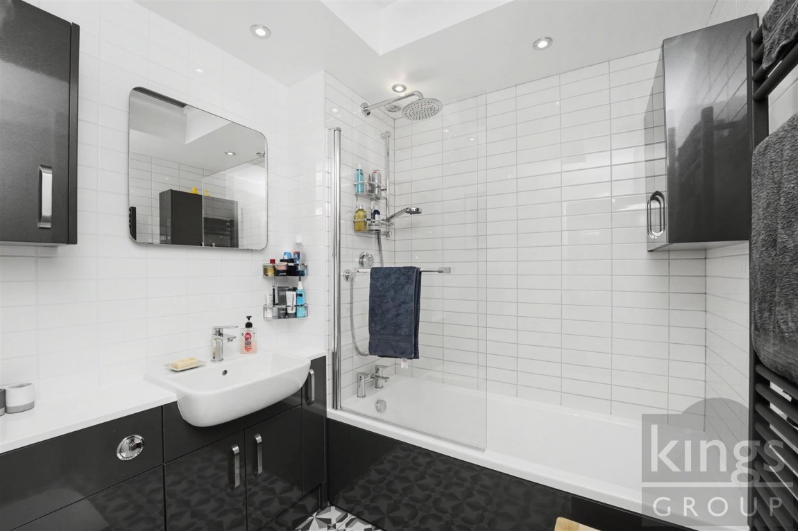 Images for Hadley Grange, Church Langley