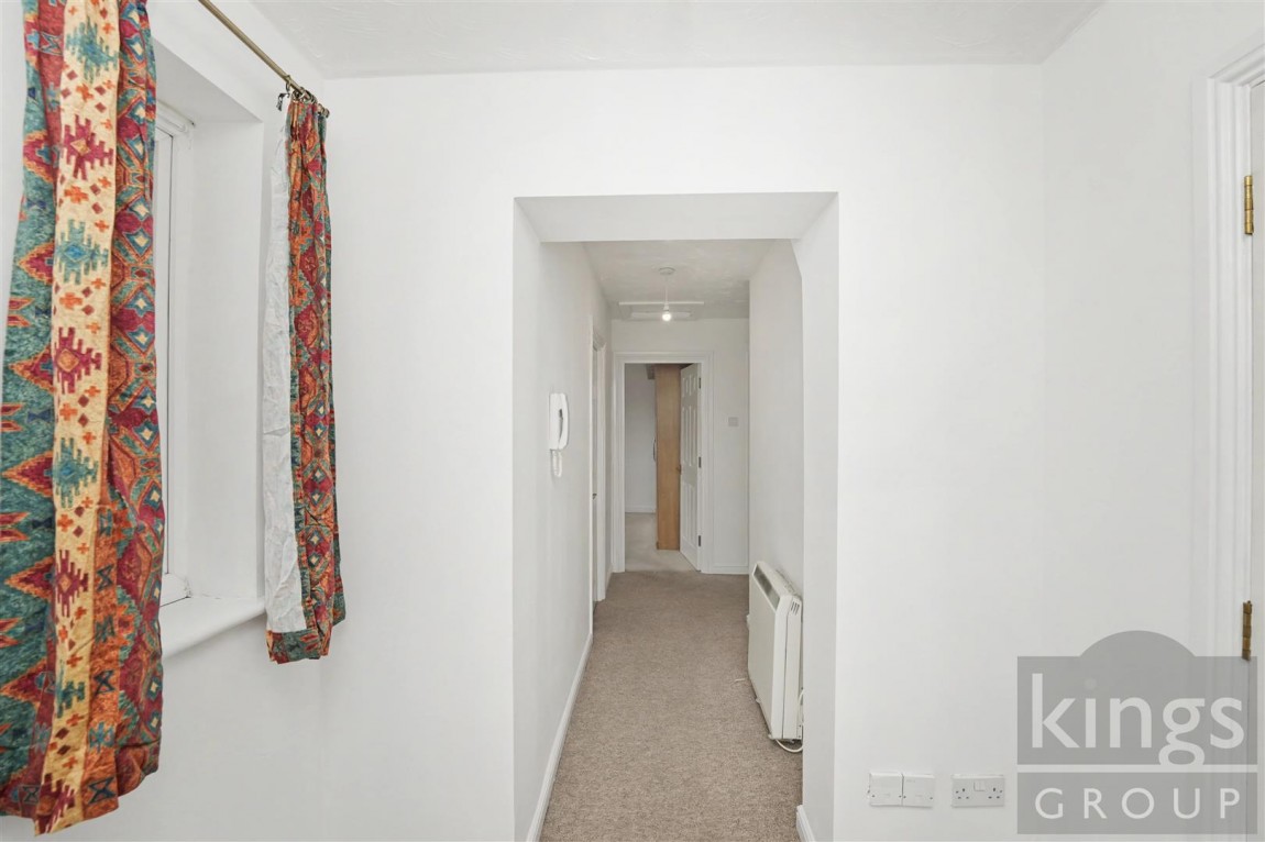 Images for Chelsea Gardens, Church Langley