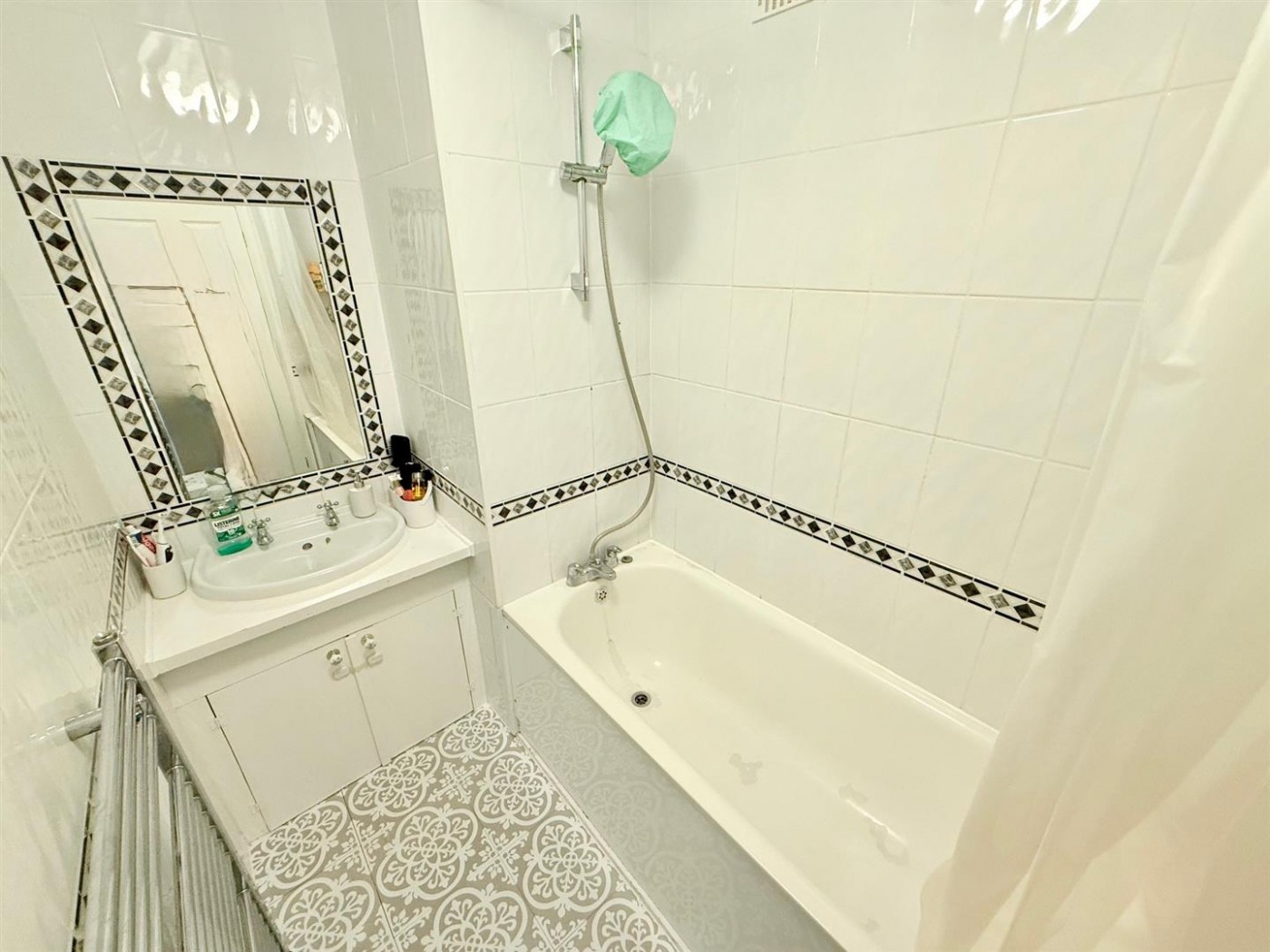 Images for Retingham Way, London