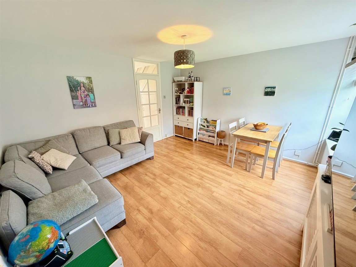 Images for Retingham Way, London