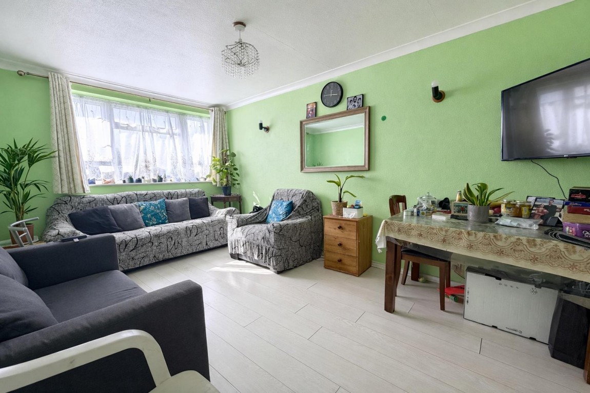 Images for Kennedy Avenue, Enfield