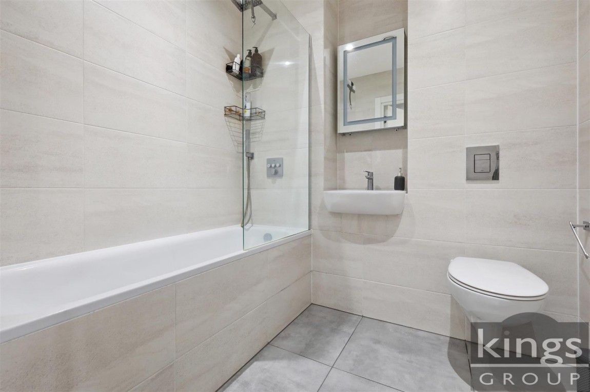 Images for Park View Road